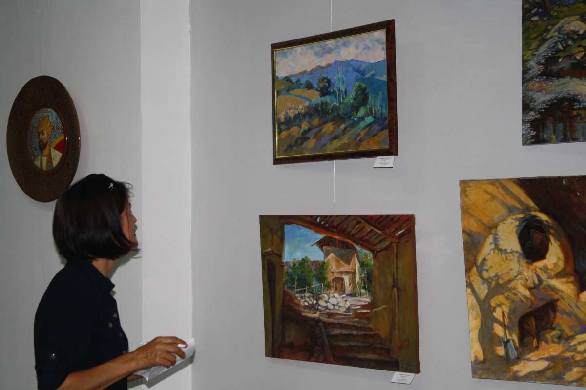 Abduhakim Karimov va Nozima Qayumiylarning «Mo‘yqalamda yurtim jamoli» nomli ko‘rgazmasi ochilishi