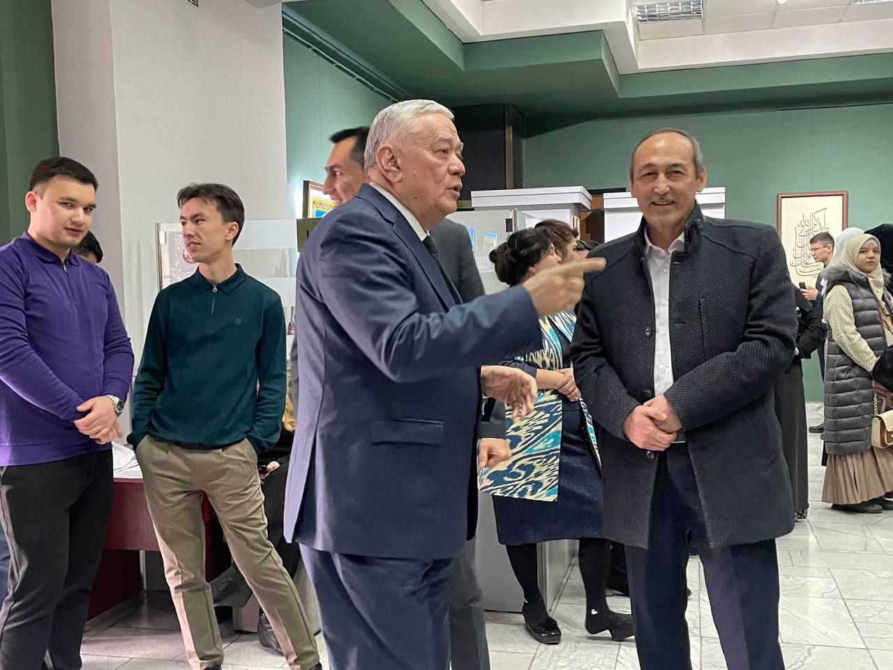 2024 yil 6-mart kuni O‘zbekiston Badiiy ijodkorlar uyushmasi va O‘zbekiston hunarmandlar uyushmasi a’zosi, xattot Islom Mamatovning “Nay-qalam” nomli xattotlik asarlaridan iborat ko‘rgazmasi tashkil etildi.